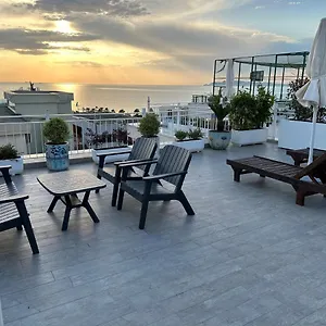  Apartment Paradise Rooftop