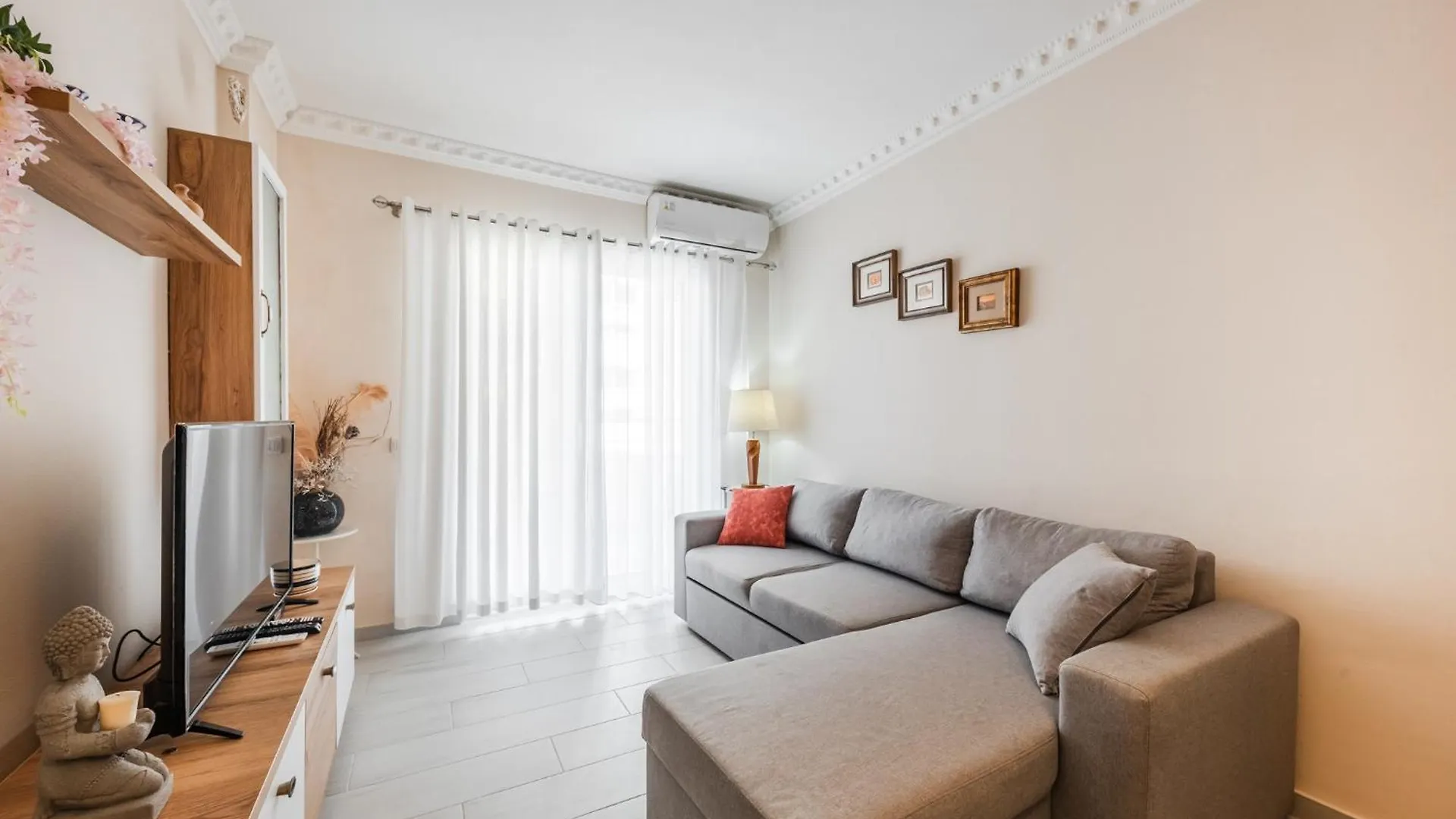 Helia'S Cozy Apartment Qerret Golem  0*, Golem (Tirana) Albania